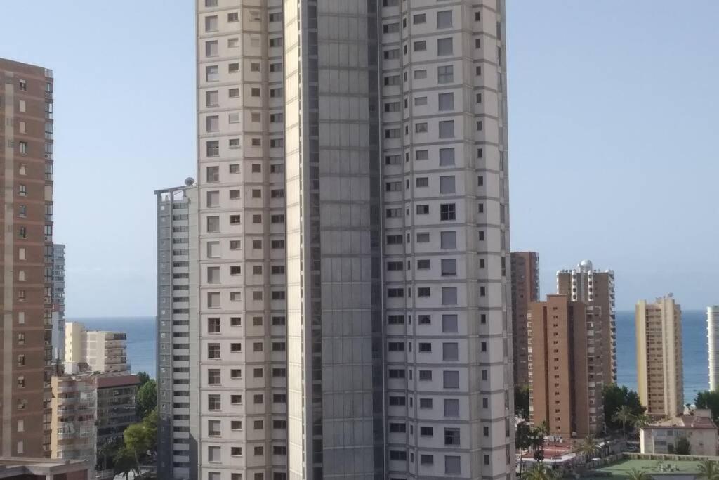 Appartement Vue Sur Mer Avenue De L'Europe Benidorm Bagian luar foto